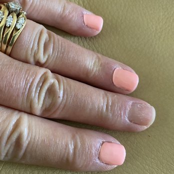 The Nail Salon - Gel manicure on day 2 - Nail Salons Near Me - Orlando, Florida The Nail Salon - Gel manicure on day 2 - Nail Salons Near Me - Orlando, Florida