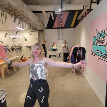 Bean goods - Women's Clothing Near Me - Palm Springs, California Bean goods - Women's Clothing Near Me - Palm Springs, California