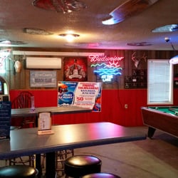 Little's Bar and Grill - A view of the main area at the bar!