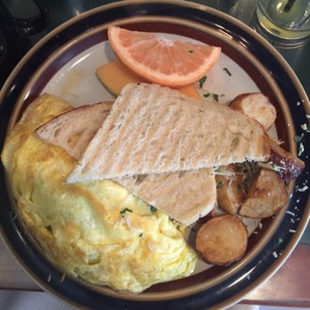 Babs - Crunchy Omelette - Breakfast & Brunch Near Me - Atlanta, Georgia
