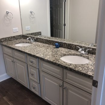 Shelton Mill Townhomes - Apartments Near Me - Auburn, Alabama Shelton Mill Townhomes - Apartments Near Me - Auburn, Alabama