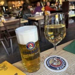 Münchner Stubn - Beer and wine