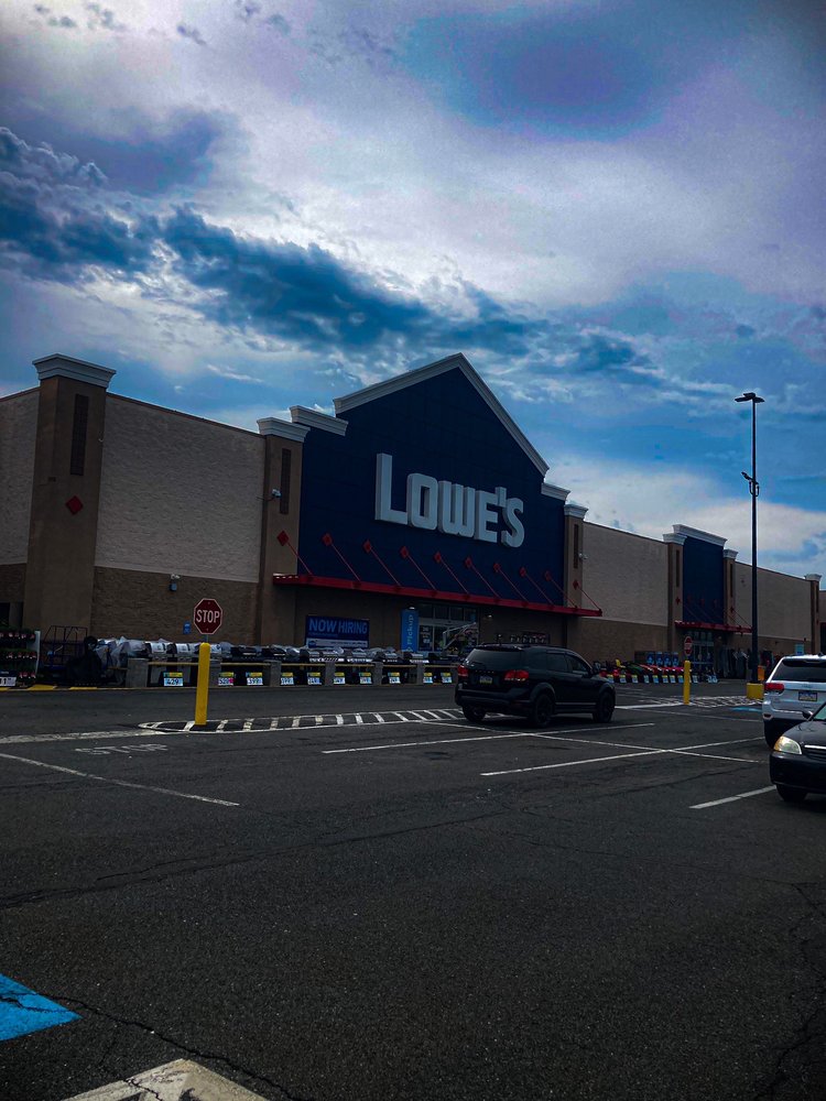 LOWE’S HOME IMPROVEMENT Updated August 2024 11 Photos & 15 Reviews