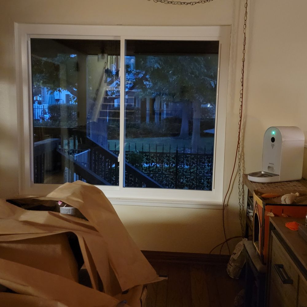 OC Window Experts - New Dinning Room Window - Windows Installation Near Me - Huntington Beach, California