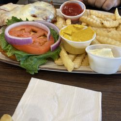Alexander's at Cobblestone Park - Chicken sandwich