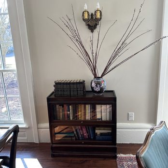 Judson Heath Colonial Inn - Bed & Breakfast Near Me - Saugatuck, Michigan