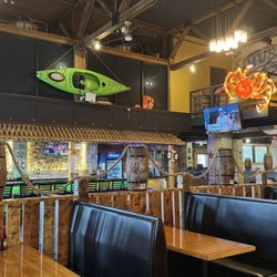 Laughing Crab - Seating and decor.