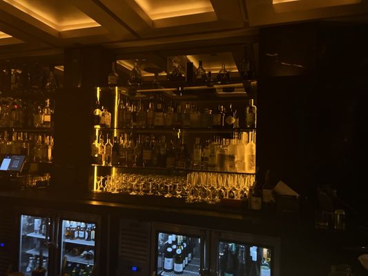 Regines Lounge by null