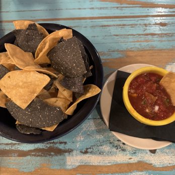 The Range Café - Delicious chips and salsa - Mexican Near Me - Bernalillo, New Mexico