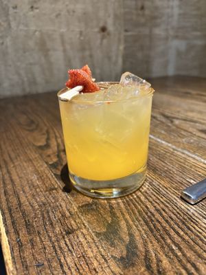 940's Kitchen & Cocktails by null