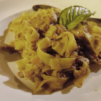 Fiorino - Tagiatelle pasta with Bolognese - Italian Near Me - Philadelphia, Pennsylvania