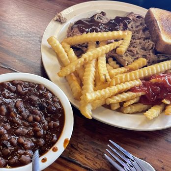 Woody's Bar-B-Q - Pulled pork - Barbeque Near Me - Holly Hill, Florida