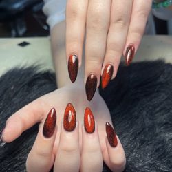 Boomerangs Beauty Bar