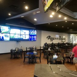 Godfather's Pizza Sports Grill