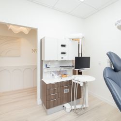 Merit Dental - Clean and modern operatory with advanced tools for gentle dental care.