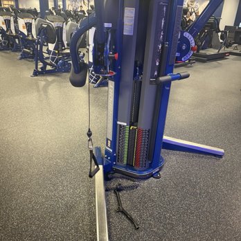 Cowboys Fit - Has been broken for months - Gyms Near Me - Dallas, Texas Cowboys Fit - Has been broken for months - Gyms Near Me - Dallas, Texas