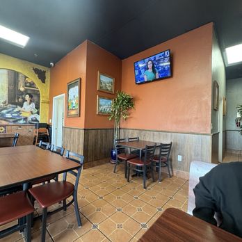 El Ranchito Taco Shop - Mexican Near Me - Murrieta, California