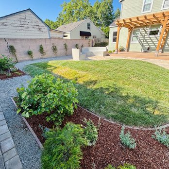RB landscaping - New plants, pea gravel, mulch, sod - Landscaping Near Me - Redwood City, California RB landscaping - New plants, pea gravel, mulch, sod - Landscaping Near Me - Redwood City, California