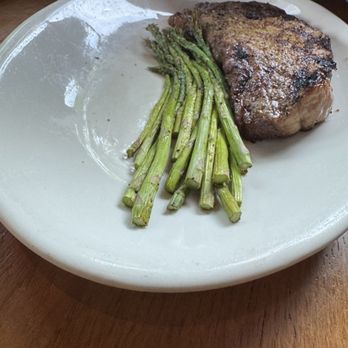 BJ's Restaurant & Brewhouse - Steak and asparagus - New American Near Me - Columbia, Maryland BJ's Restaurant & Brewhouse - Steak and asparagus - New American Near Me - Columbia, Maryland