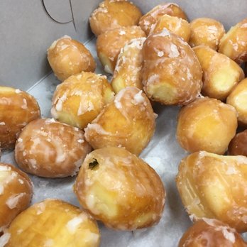 Winchell's Donut House - Donuts Near Me - Hacienda Heights, California Winchell's Donut House - Donuts Near Me - Hacienda Heights, California