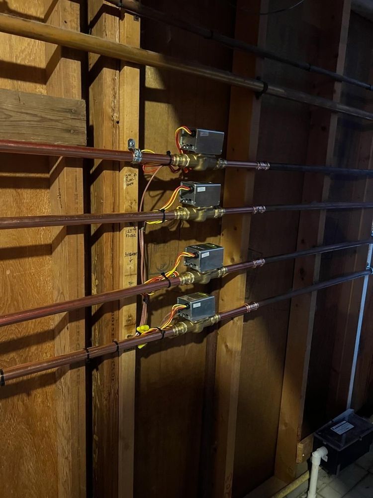 Slide of Neal Harris Service Experts