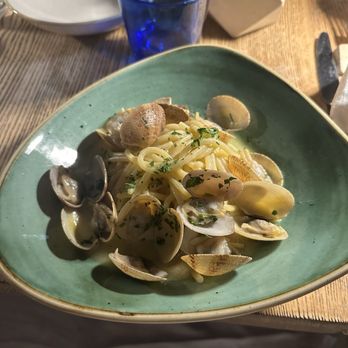 Il Pirata - Spaghetti clam - Seafood Near Me - Praiano, SA Il Pirata - Spaghetti clam - Seafood Near Me - Praiano, SA
