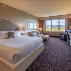 AmishView Inn & Suites - Grand king suite