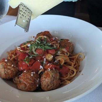 Lara’s Fine Dining - Italian Near Me - Richmond, California Lara’s Fine Dining - Italian Near Me - Richmond, California