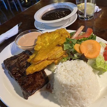 Latinos Restaurante - Picanha small con arroz, frijoles negros y tostones. ¡Muy muy rico! - Brazilian Near Me - Deerfield Beach, Florida Latinos Restaurante - Picanha small con arroz, frijoles negros y tostones. ¡Muy muy rico! - Brazilian Near Me - Deerfield Beach, Florida