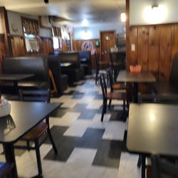 Western Hotel Pizza & Tavern