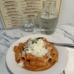 Rigatoni Rigatoni