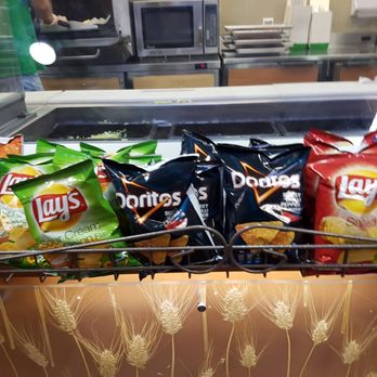 Subway - Chips, Toppings - Fast Food Near Me - Munich, BY