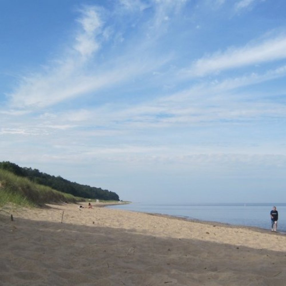 Oval Beach - Oval Beach & Lake Michigan Looking South - Beaches Near Me - Saugatuck, Michigan Oval Beach - Oval Beach & Lake Michigan Looking South - Beaches Near Me - Saugatuck, Michigan