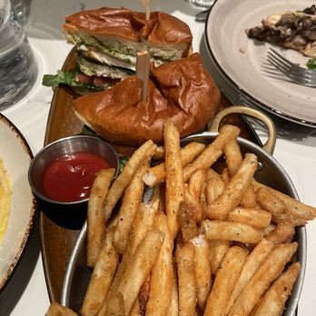 The Oak Grill - Grilled Chicken Sando - Breakfast & Brunch Near Me - San Luis Obispo, California The Oak Grill - Grilled Chicken Sando - Breakfast & Brunch Near Me - San Luis Obispo, California