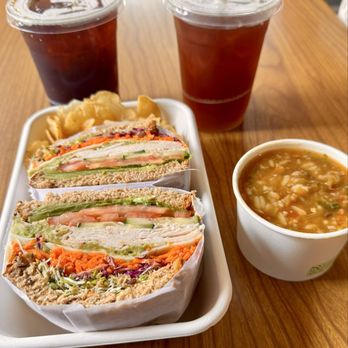 Māla Market - Turkey Avocado Sandwich, gumbo, plantation and sweet teas - Sandwiches Near Me - Kailua, Hawaii