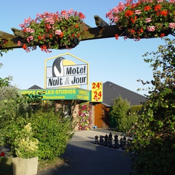 Hôtel de la Baie - Hotels Near Me - Ploubazlanec, 22