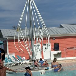 Sun Outdoors Corporate Office - Shade provided at pool