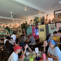 Sol Food - Interior