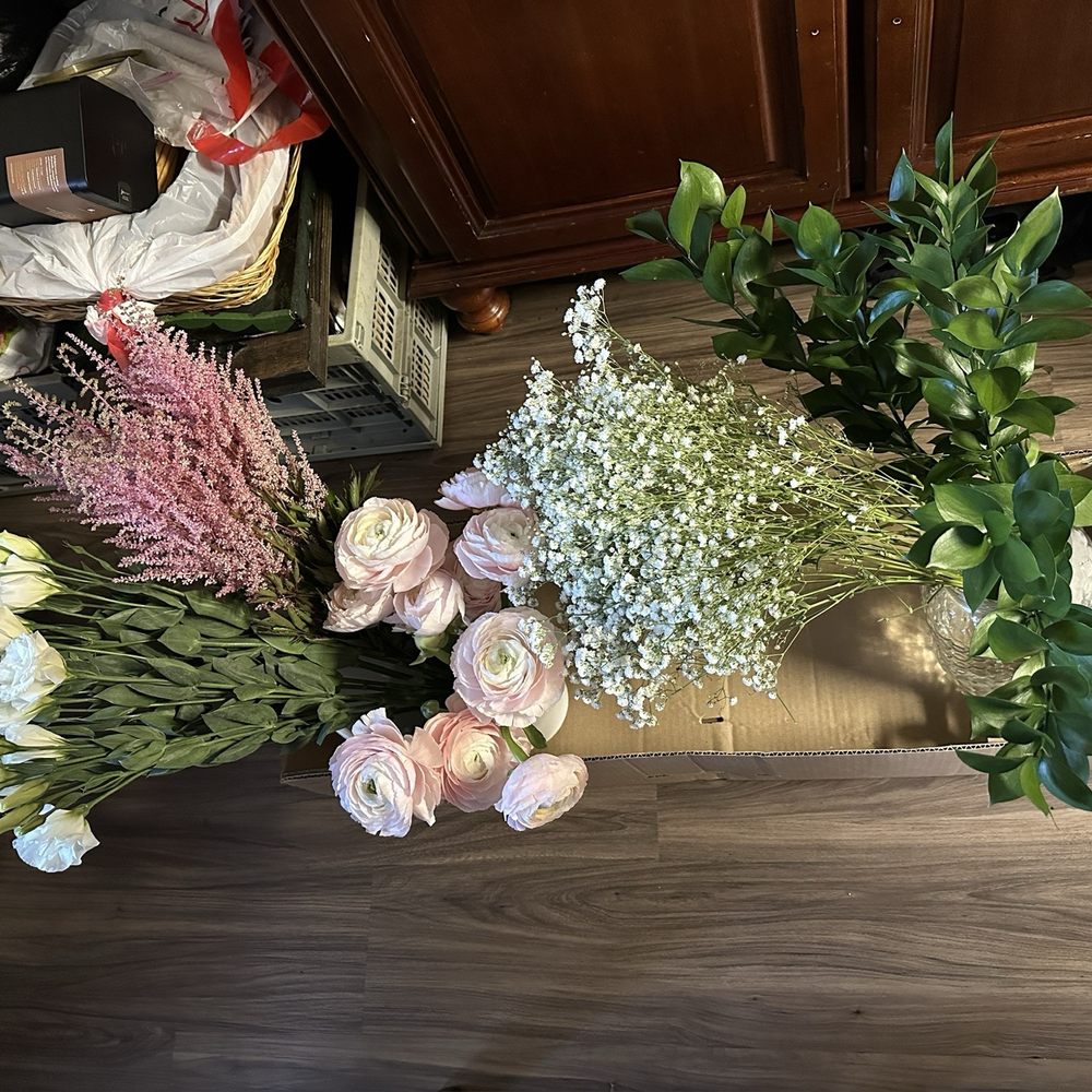 Potomac Floral Wholesale - Florists Near Me - Silver Spring, Maryland