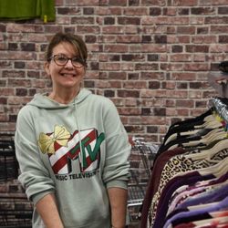 WASPCA Thrift Shop - Caught thrifting