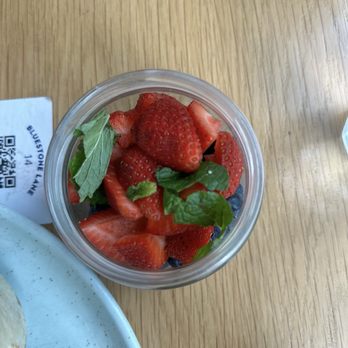 Bluestone Lane Tysons Boro Café - Fruit Bowl - Coffee & Tea Near Me - Mclean, Virginia