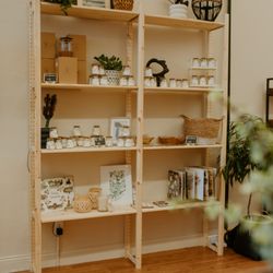 Flora Candle Company