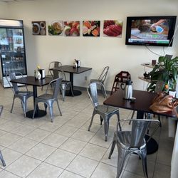 Burma Sushi & Salad - Inside seating very clean