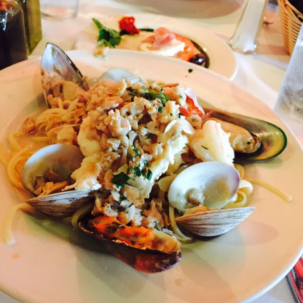 ANACAPRI ITALIAN RESTAURANT CLOSED 16 Photos & 30 Reviews 5749 NW