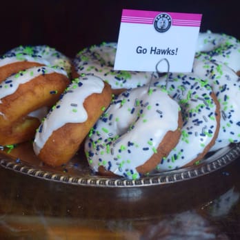 Top Pot Doughnuts - Bakeries Near Me - Seattle, Washington Top Pot Doughnuts - Bakeries Near Me - Seattle, Washington