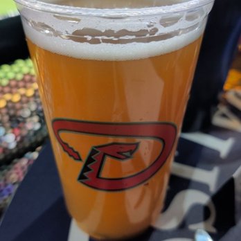 Estrella Jalisco Cantina - Cheers to a good IPA at the game! - Beer Bar Near Me - Phoenix, Arizona Estrella Jalisco Cantina - Cheers to a good IPA at the game! - Beer Bar Near Me - Phoenix, Arizona