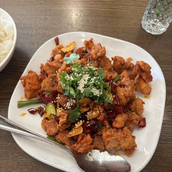 Mala Sichuan Bistro - 风味辣子鸡丁 Spicy and Crispy Chicken - Szechuan Near Me - Houston, Texas Mala Sichuan Bistro - 风味辣子鸡丁 Spicy and Crispy Chicken - Szechuan Near Me - Houston, Texas