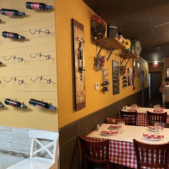 Trattoria Rustica - Pizza Near Me - Henderson, Nevada Trattoria Rustica - Pizza Near Me - Henderson, Nevada