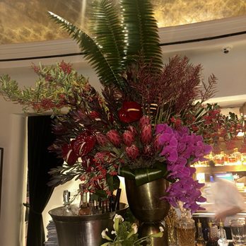 Pao - Decor - Asian Fusion Near Me - Miami Beach, Florida