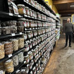 The Local Grocer